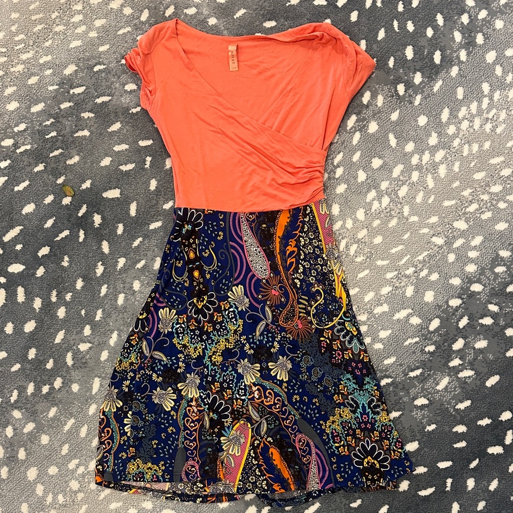 Gilli Coral V-Neck Wrap Top